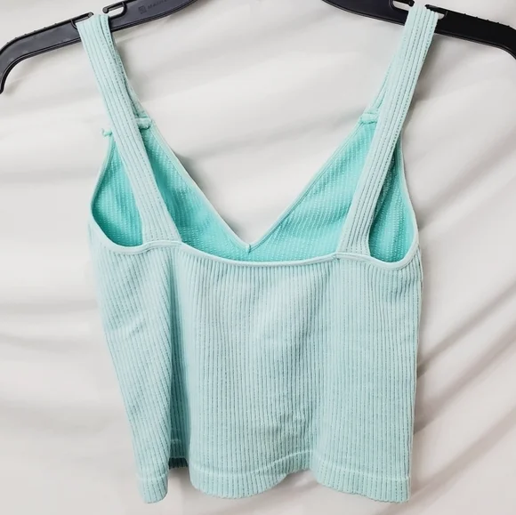 NWOT Free People Movement Washed Seamless Ribbed Crop tank size XS/S - Picture 4 of 6
